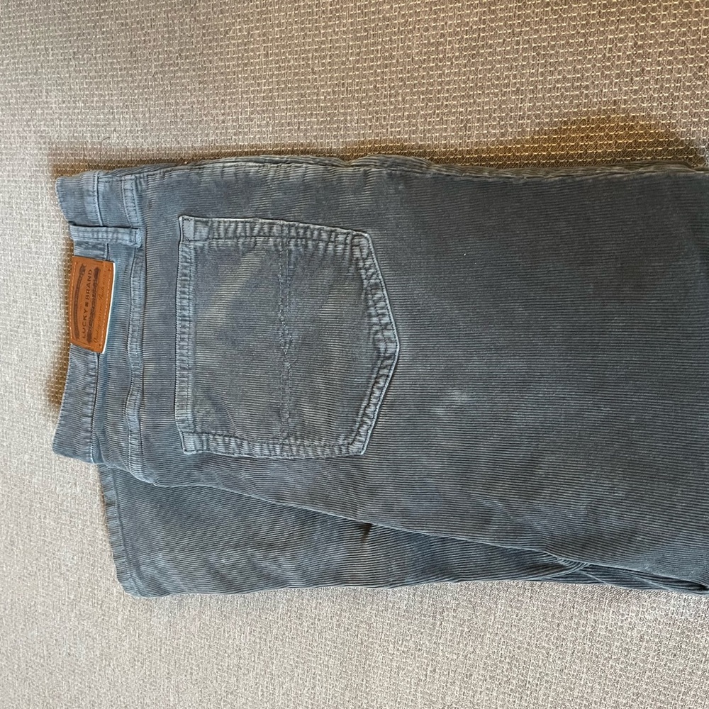 Lucky Brand Gray Relaxed Jeans with Lived-In Look